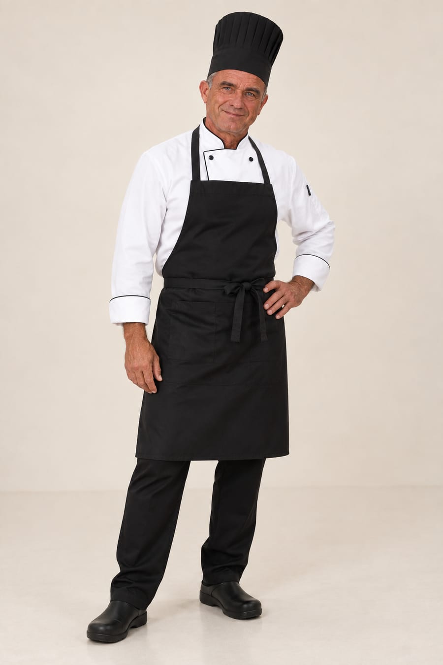 Uniforme de cocina con filipina, delantal y gorro de chef confeccionado por Confecciones LEO'S
